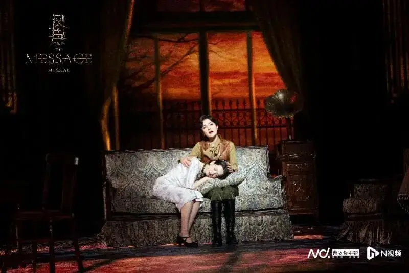 2025南都娛樂年鑑·戲劇篇：中國原創戲劇崛起的破壁之年