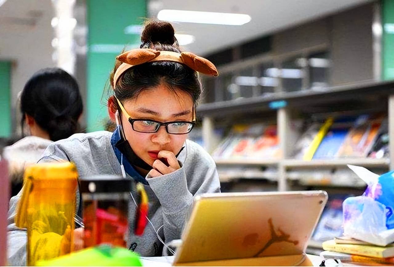 原創考研政治免考專業全解析：五大類方向與報考策略指南