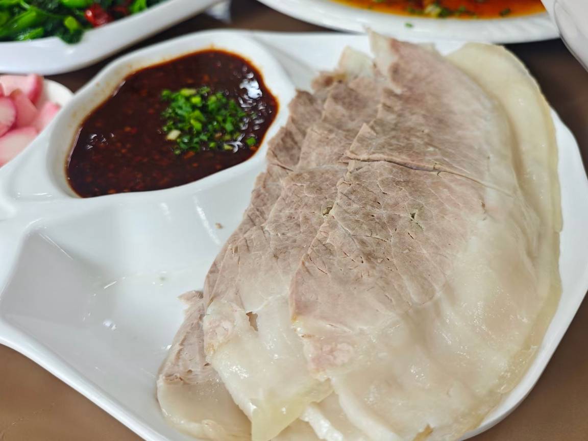 原創舌尖上的宜賓：6 大特色美食推薦，沒吃過的等於白來這裡