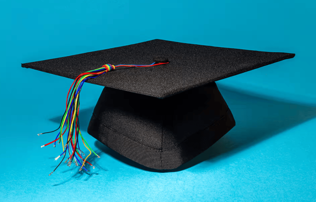 原創留學降溫“AI化留學”氾濫海歸人設崩塌？