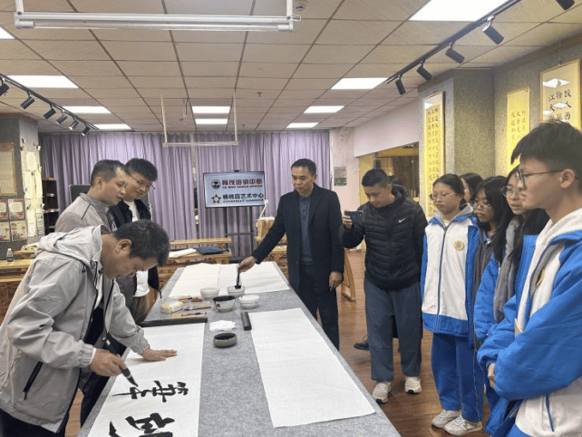 肇慶懷集洽水鎮中心小學：書法教育潤澤鄉村校園