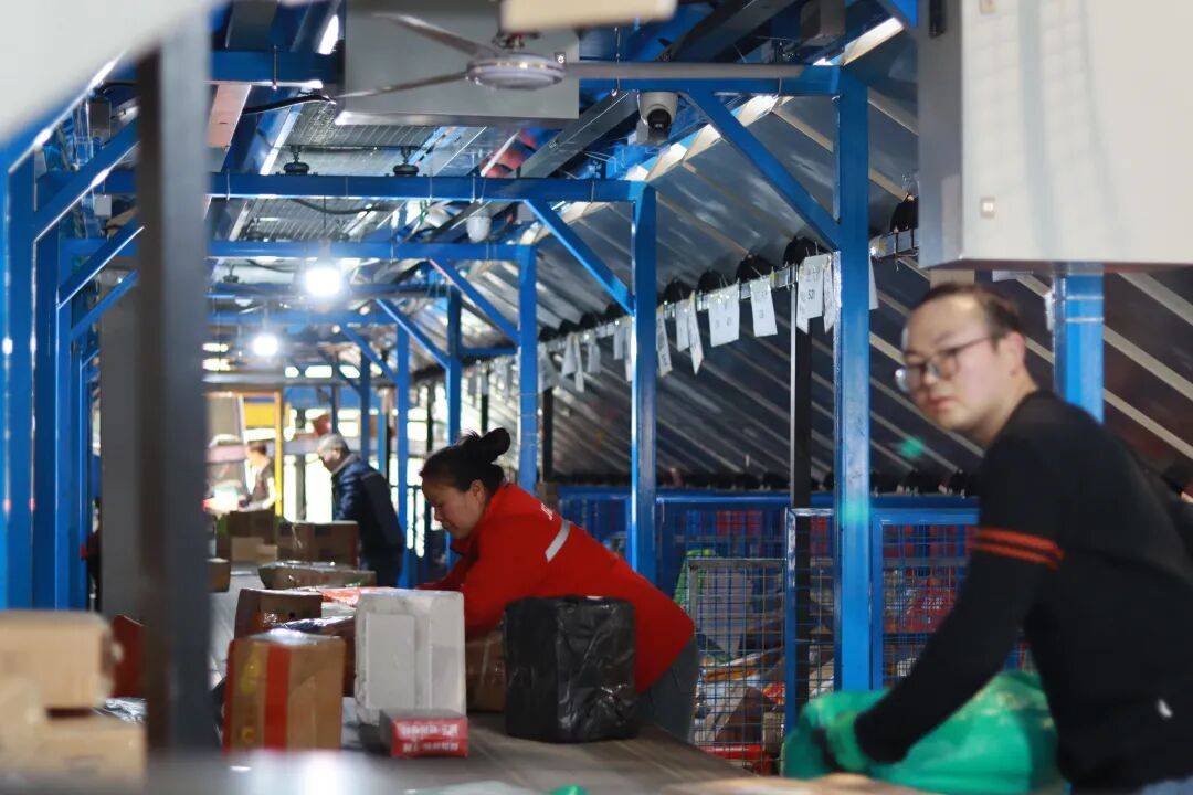 【新春走基層】綏陽供電局：精準發力，護航年貨物流暢達