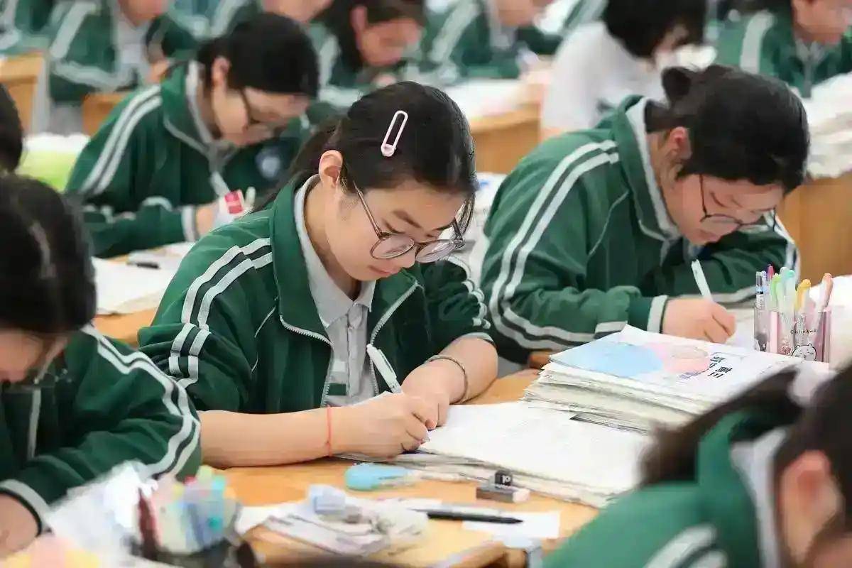 原創教育部重磅調整：56所新高校誕生與3所院校退出背後的教育變革