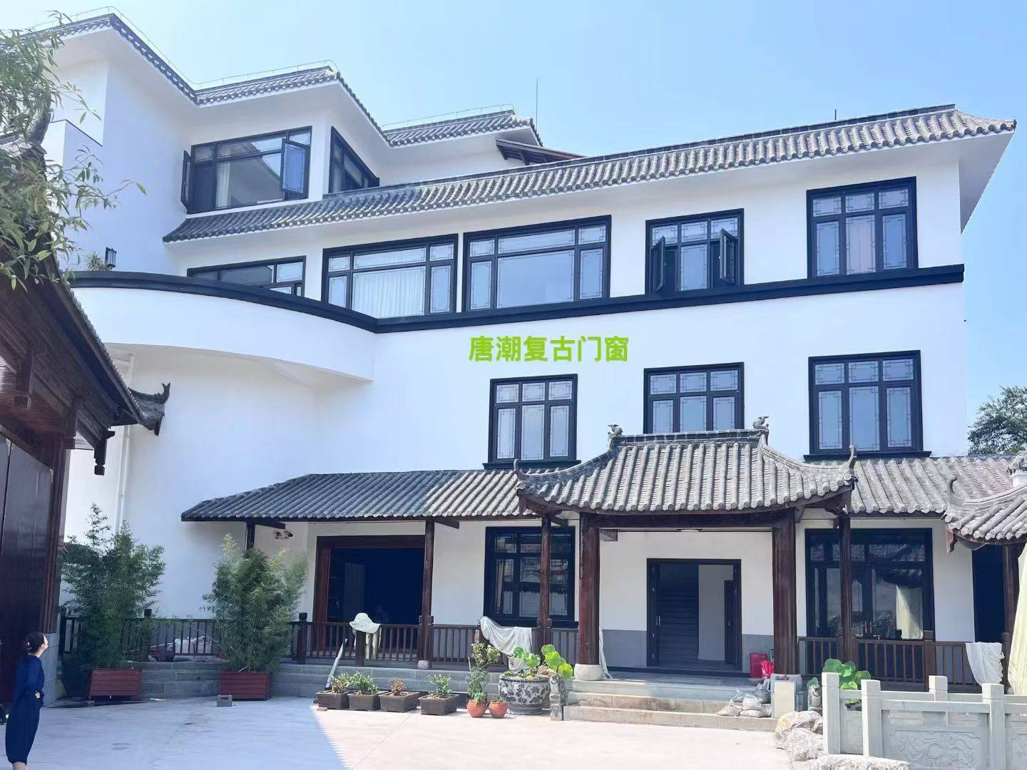 支招別墅中式門窗選購，廣東中式門窗源頭工廠哪個口碑好