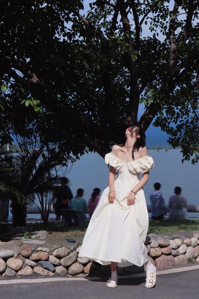 比大理浪漫！比昆明更近！高鐵直達陽光小城，2萬株藍花楹美瘋！觀海登山，美食吃到爽！