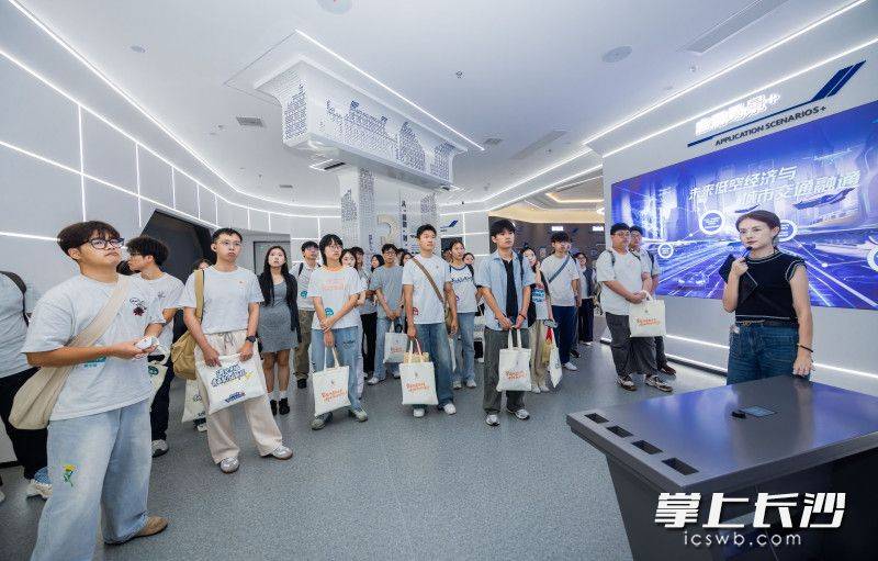 “未来合伙人”五年吸引千余优秀大学生来开福