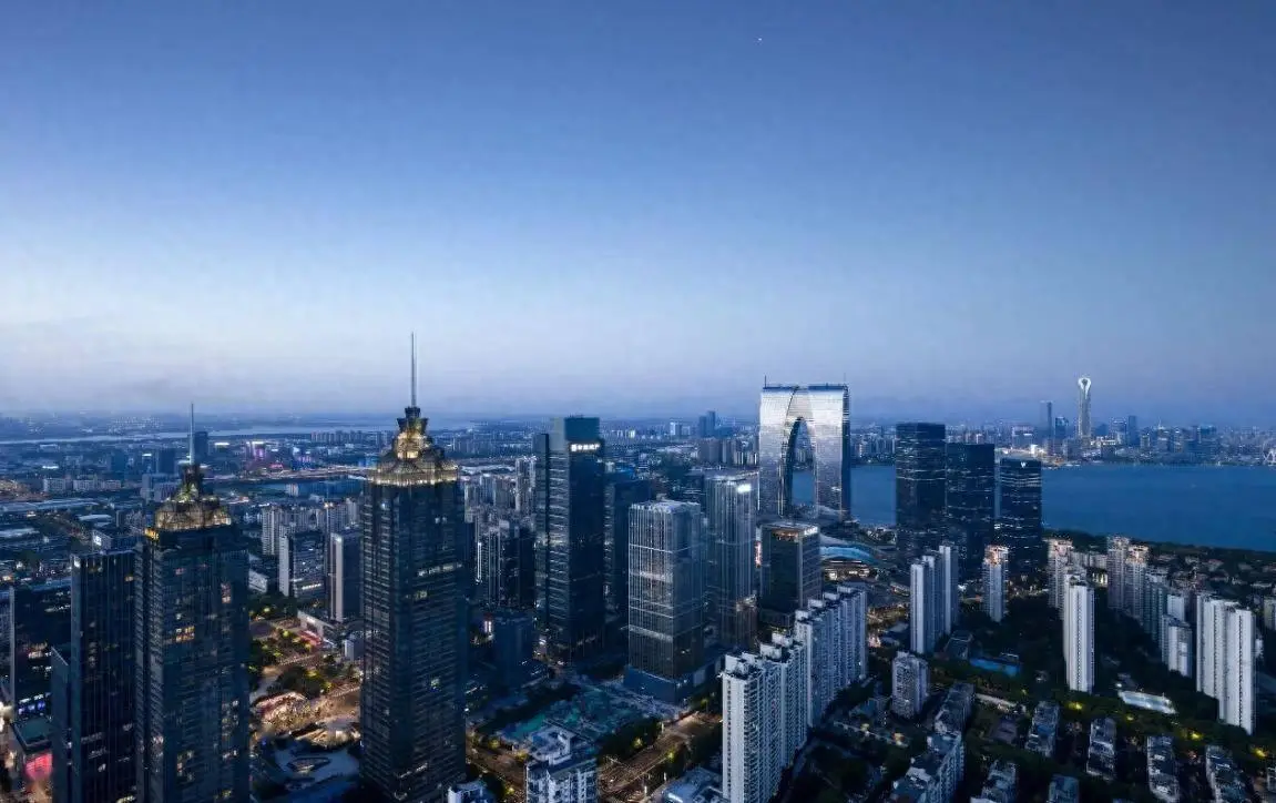 蘇州高層視野佳氣場沉穩的房產怎麼選？湖西CBD雲端資產值得一看