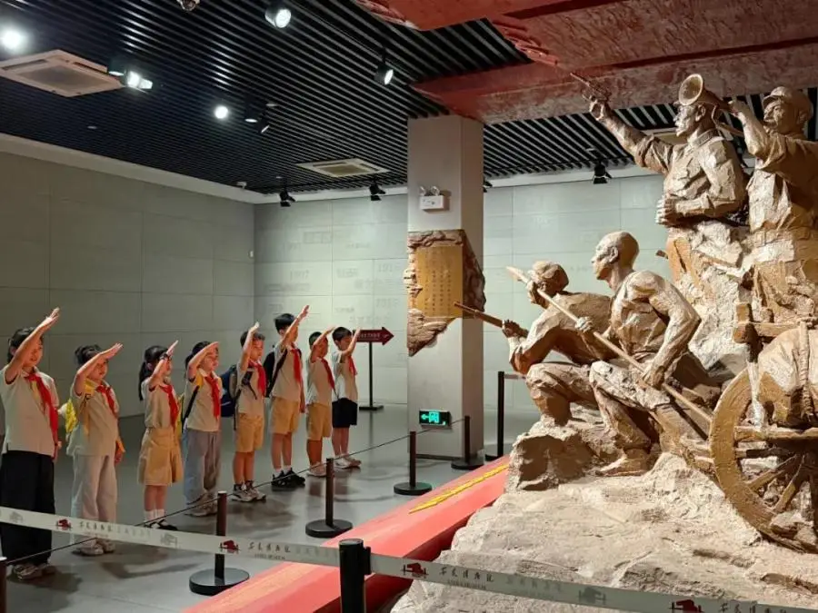 合肥市虹橋小學：紅領巾成長志 薪火傳革命情
