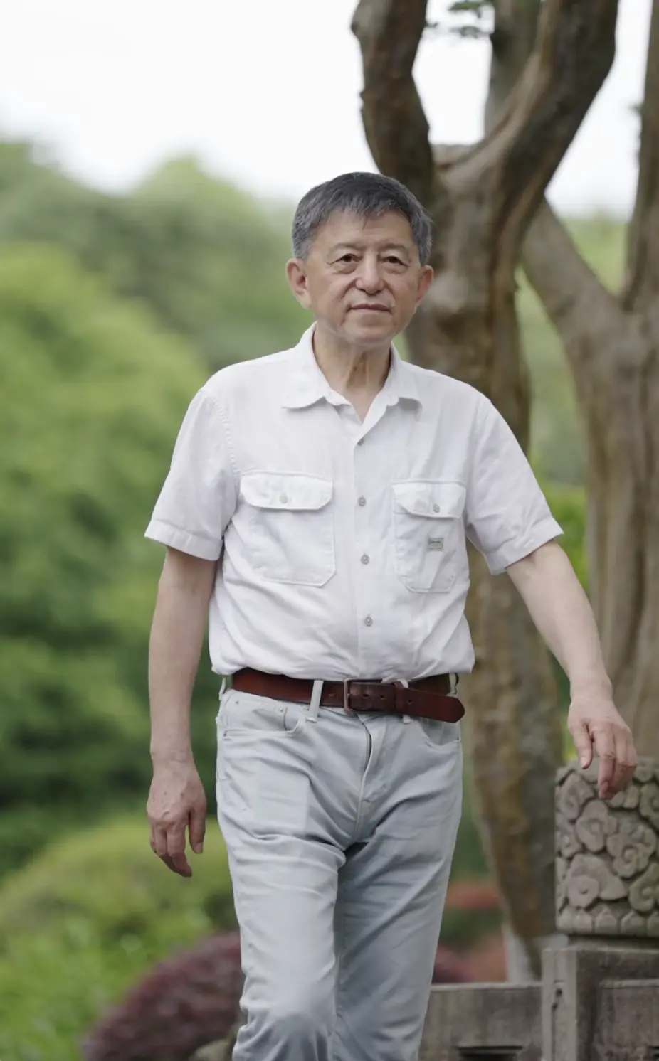 原創他是中國傳奇學者，小學學歷考復旦，一輩子勇猛精進