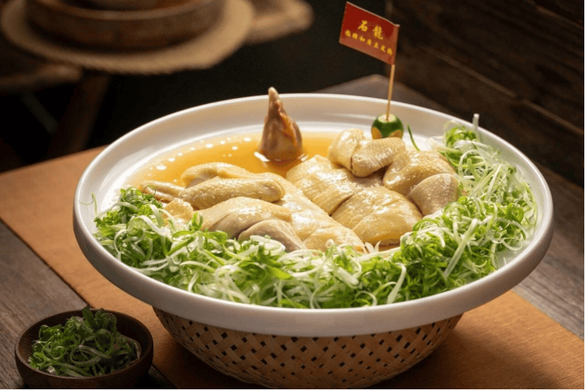 豆皮雞和奇香雞：宵夜攤闖出的風味傳奇丨石龍美食江湖志