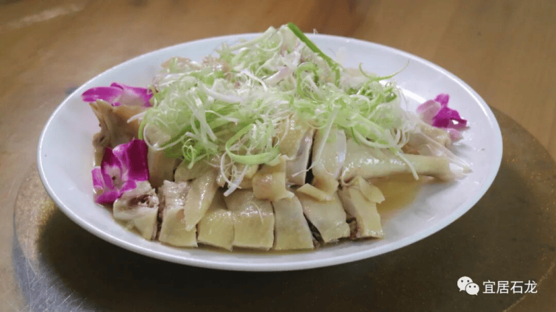 豆皮雞和奇香雞：宵夜攤闖出的風味傳奇丨石龍美食江湖志