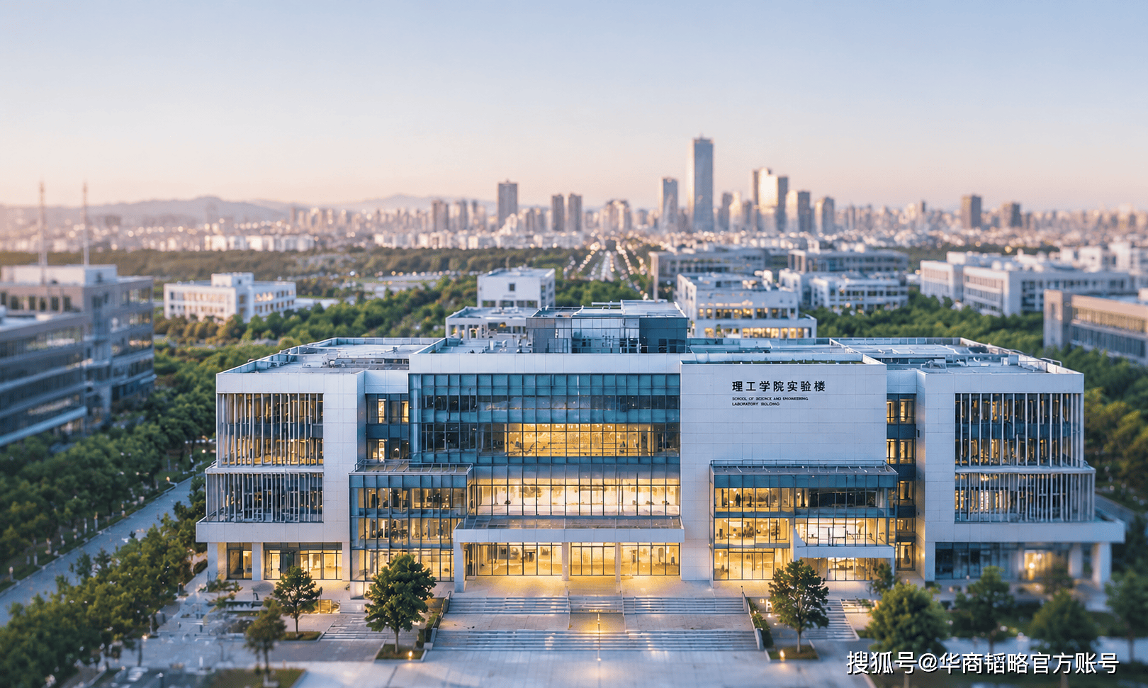 中國城市，正在全球搶大學