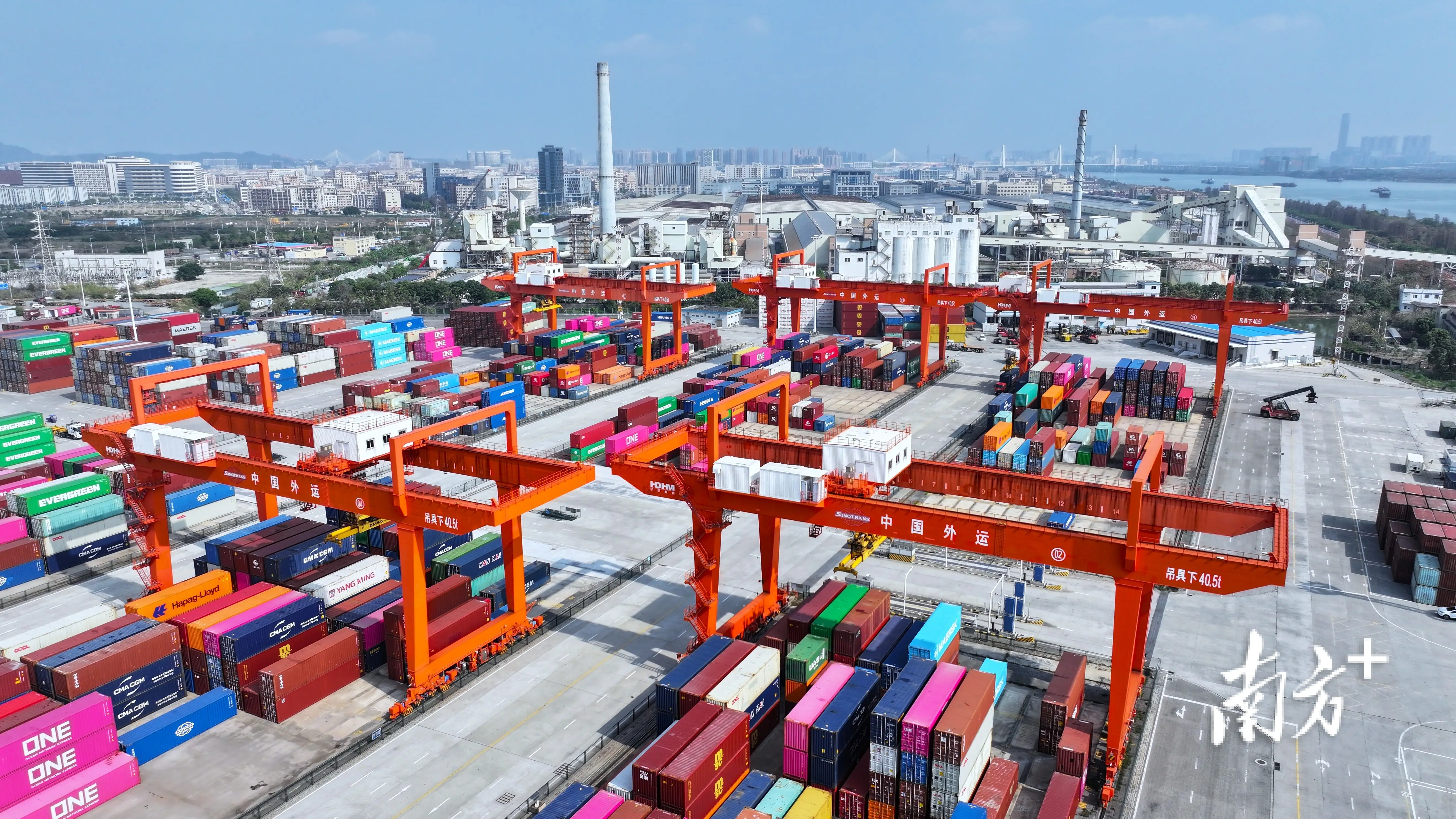 高新港物流中心倉啟用，企業在家門口就能“拼單”出海｜江門大道