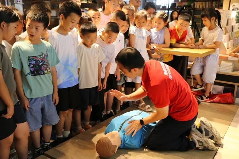 行走在貴州的大學生實踐隊伍：丈量廣袤鄉土踐行青年擔當
