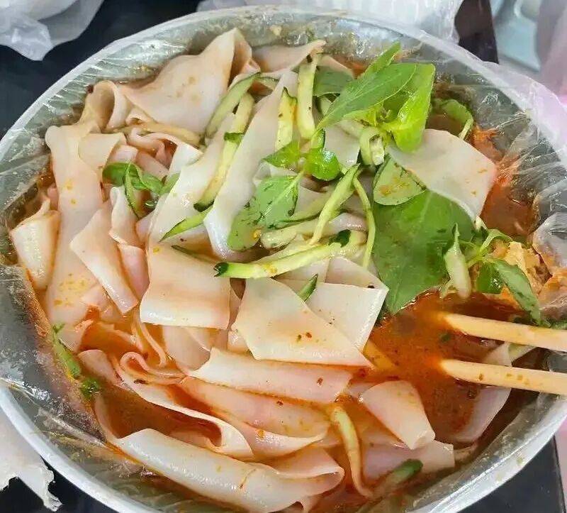 老家味道：農村大集上的特別美食，讓人想了