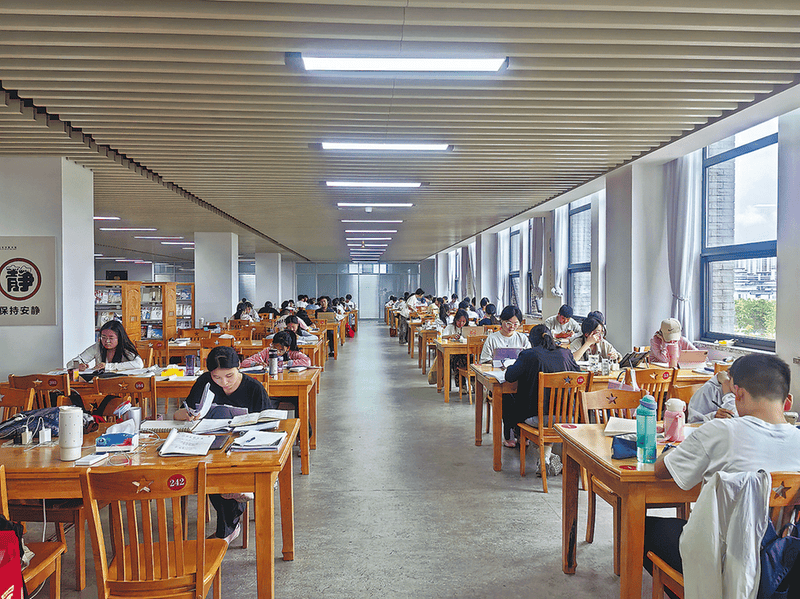 延安市圖書館持續最佳化服務點亮群眾文化生活