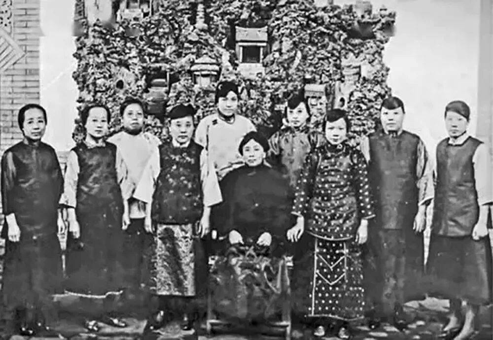 我國第一位女留學生，是寧波梅墟人！
