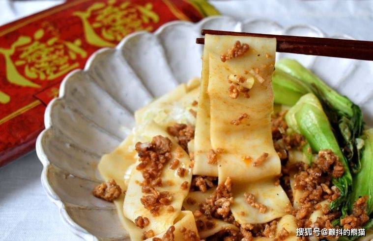 原創中華美食再出圈！biangbiang面風靡東京，成日本新晉網紅小吃