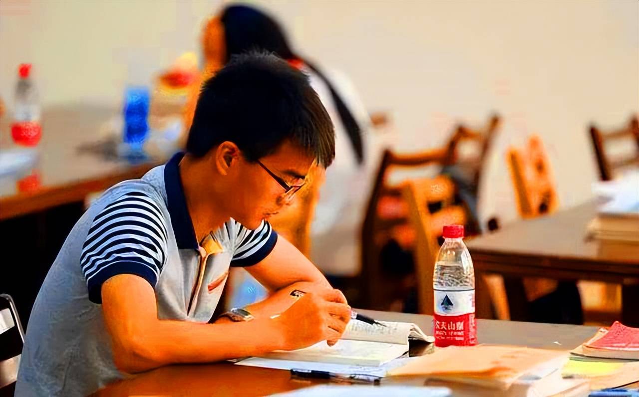 原創考研失敗後，如何用“錯位競爭”找到適合你的賽道？