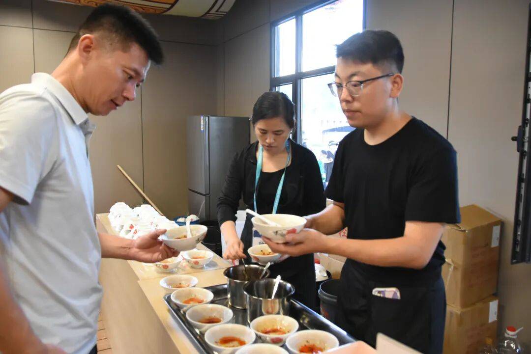 樂享百味 品味新城 石樓風味與非遺亮相呂梁新城美食季