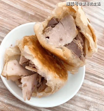 原創赤峰美食三絕：一口下去，吃出赤峰人藏在煙火裡的熱乎勁兒！