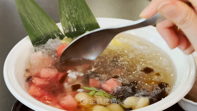 今夏上海最火爆的美食單品，是——