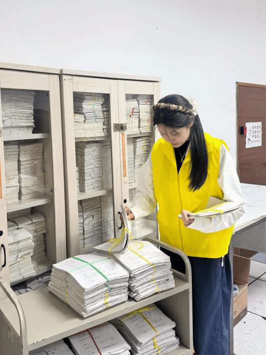 109名大學生闖進金普新區一線：這個暑假，我們不打烊只充電
