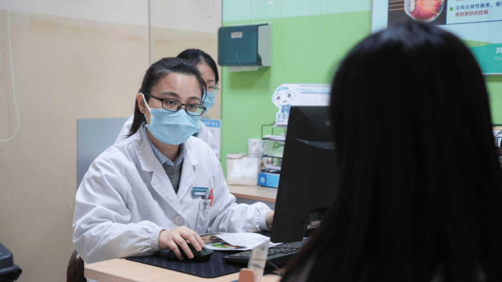 電腦驗光700度，散瞳後卻是0度：東莞一男孩白戴兩年眼鏡