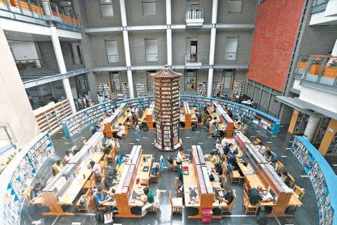 北大圖書館藏書量居全國高校之首
